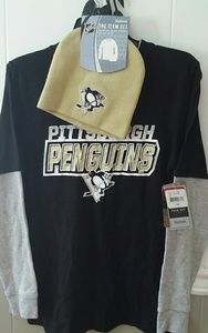 Reebok 2 pc NFL Pittsburgh Penguin hockey set